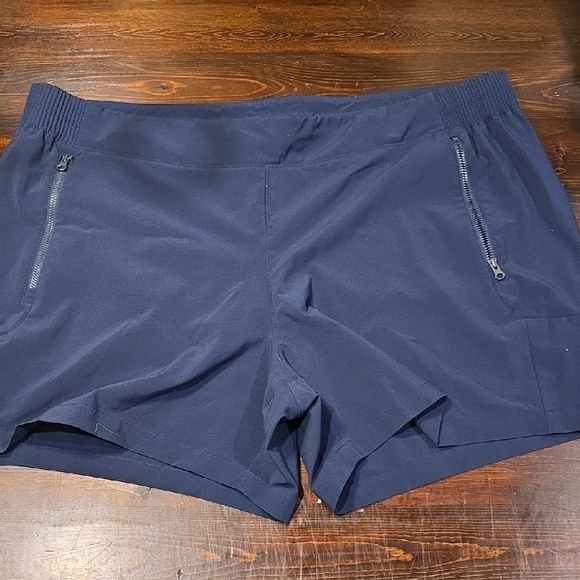 Columbia Dark Blue Sports Shorts - Picture 1 of 4